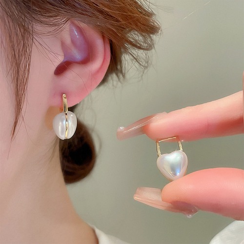 【日本倉庫即納】 パールピアスレディース 大人可愛いピアス