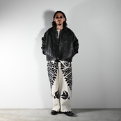 CCUの新作「TRUCKER JACKET」コーディネート