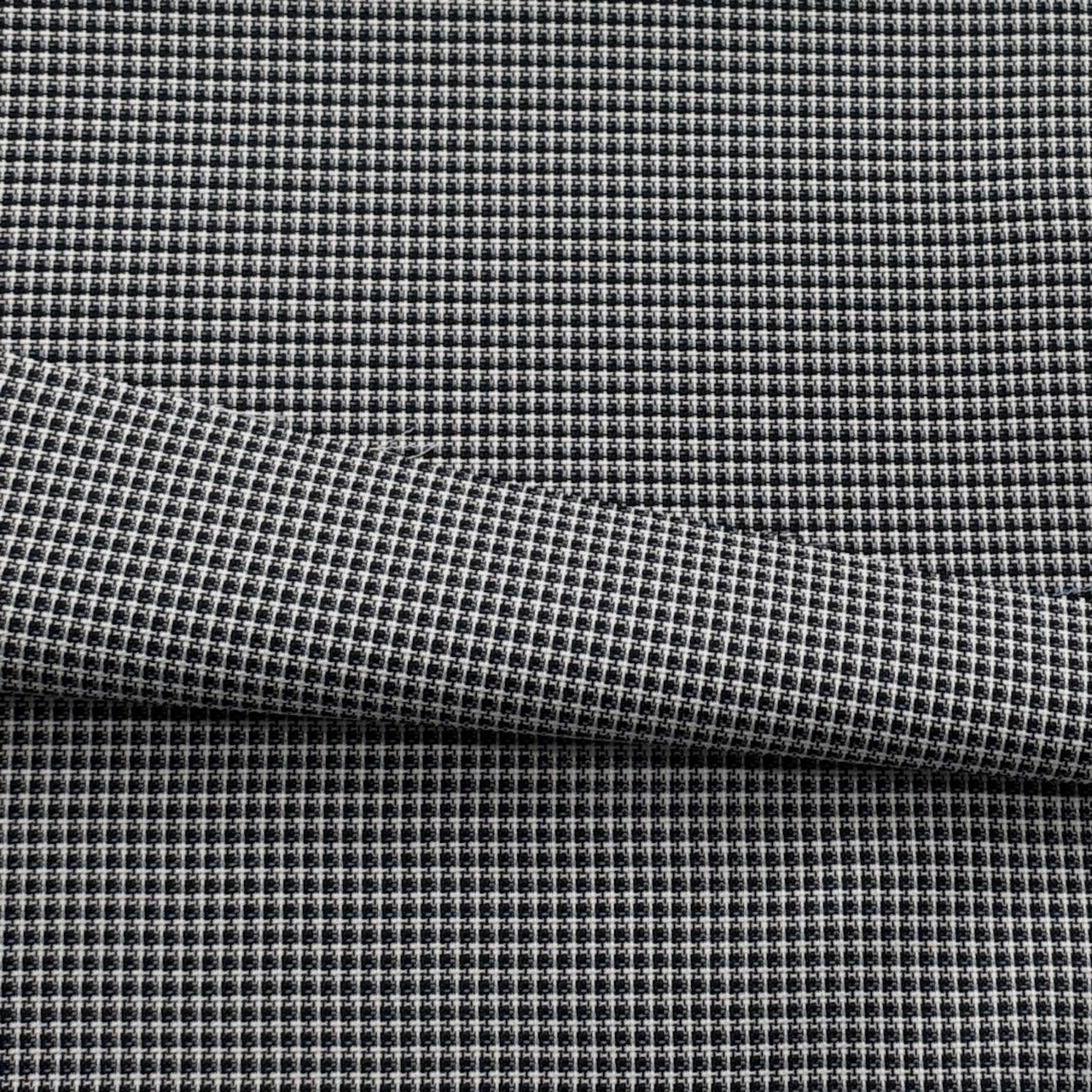 TC434◆1.9m◆L◆ポリエステル100%やや薄手ファンシーツイード生地◆カラフル