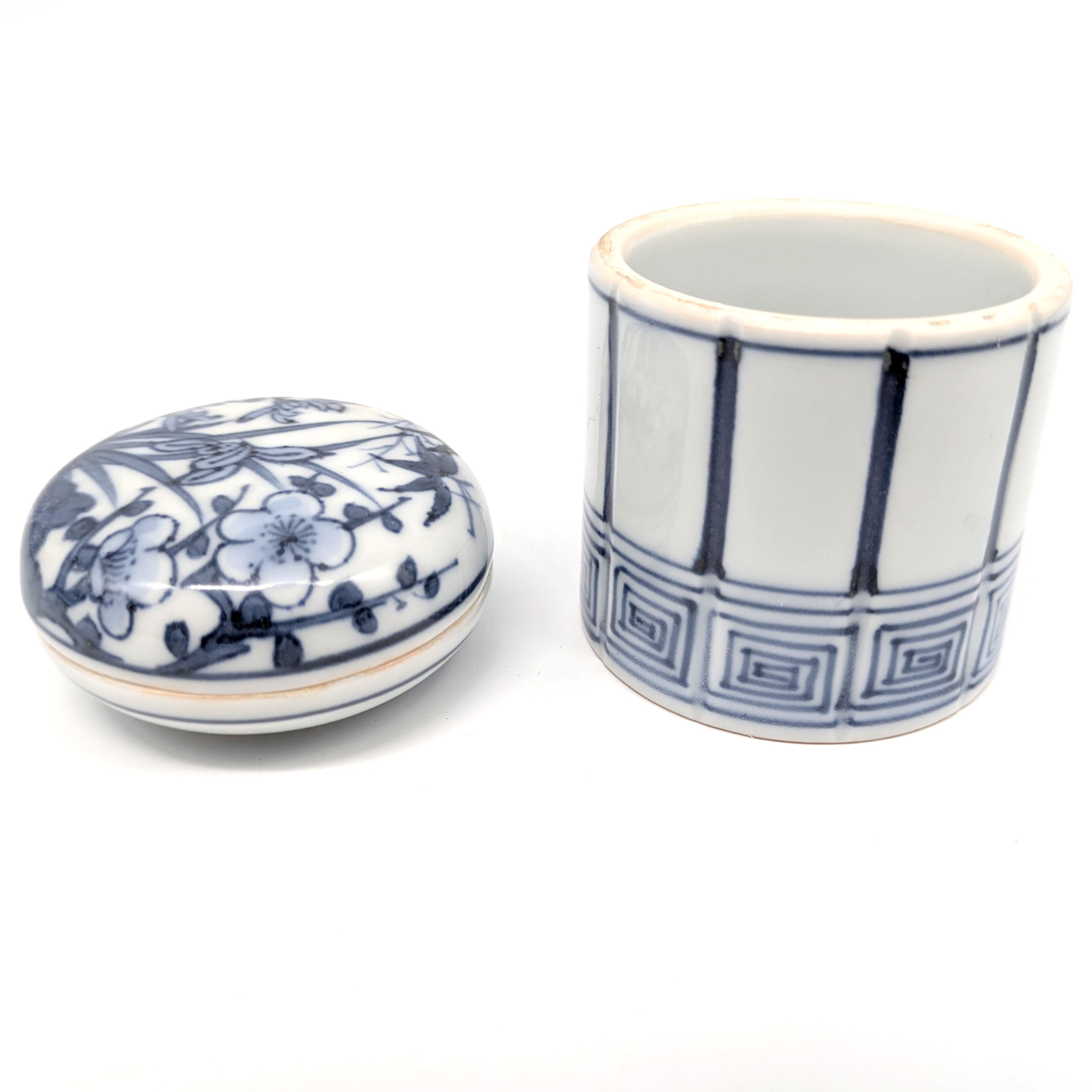 SNT1659【未使用品】煎茶道具 茶道具セット 煎茶椀 茶碗 建水 香合 水指 茶道具セット・水指・建水・蓋置・香合・染付・No.240820-03・梱包