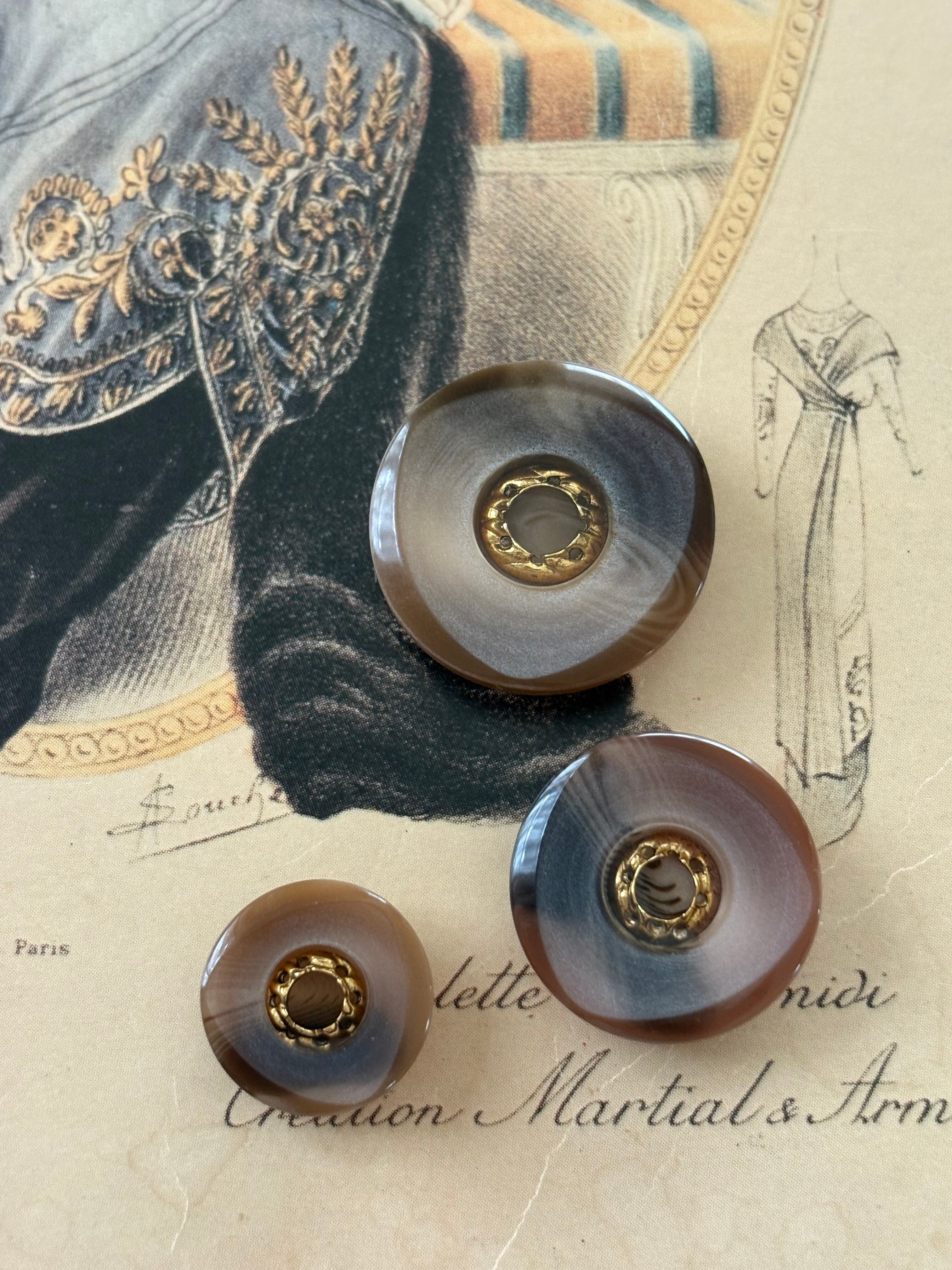 Japanese Vintage ボタン 19mm ブラウン×ゴールド プラスチックボタン 昭和レトロ アクセサリーパーツ 装飾材 カルトナージュ