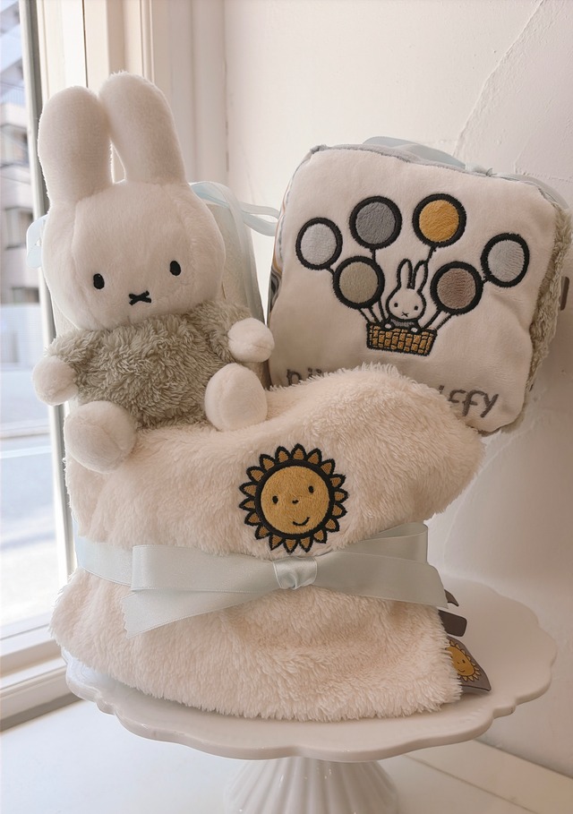 miffy　ミッフィーおむつケーキ