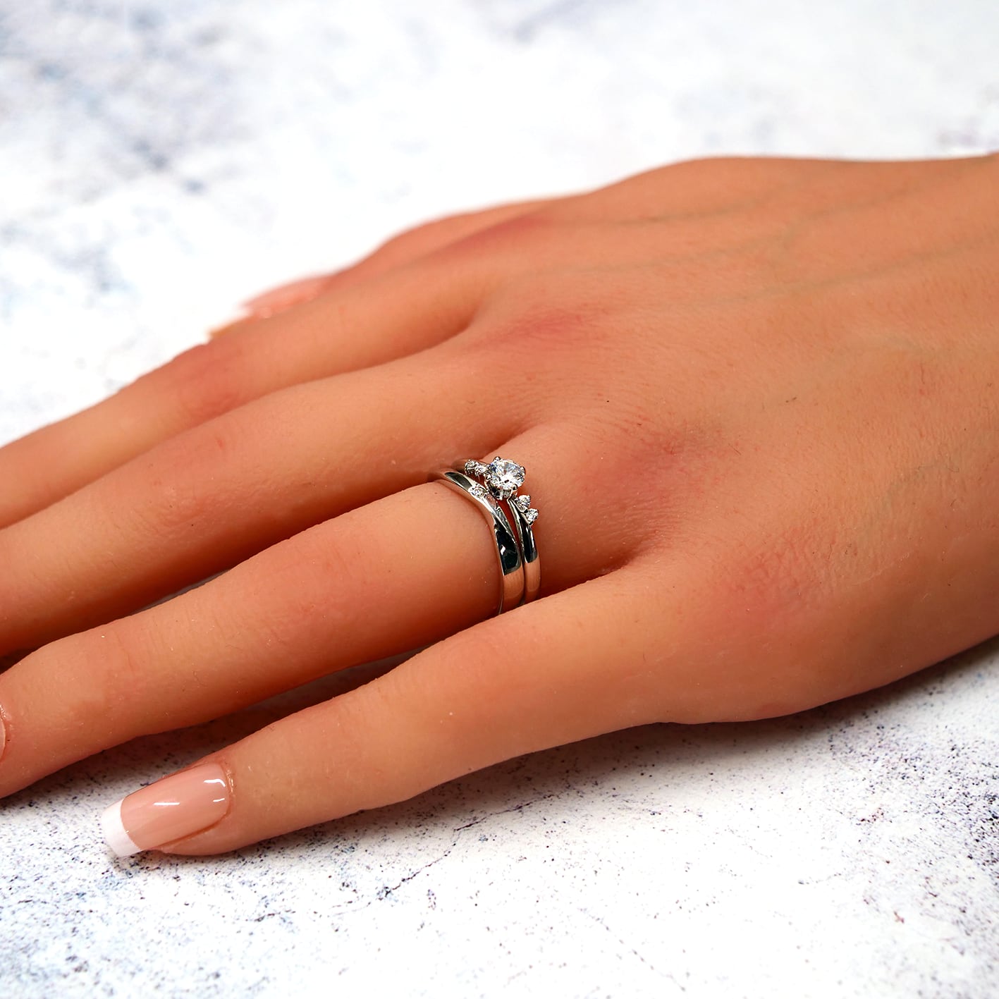 【18金 プラチナ マリッジリング 結婚指輪】K18 Pt950 天然ダイヤモンド 結婚指輪  マリッジリング ペアリング シリーズ013