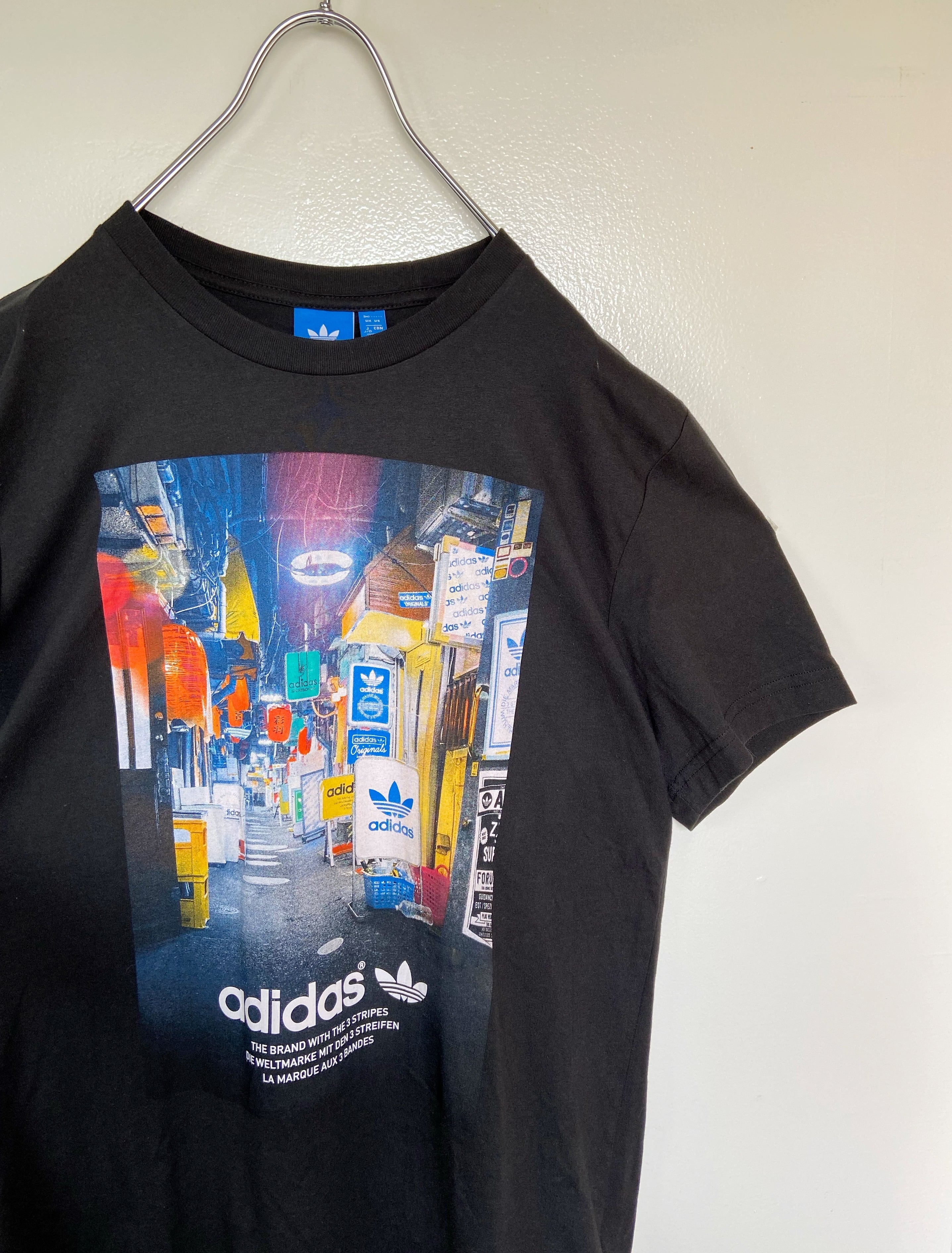 古着 adidas/アディダスオリジナルス 柄プリントTシャツ