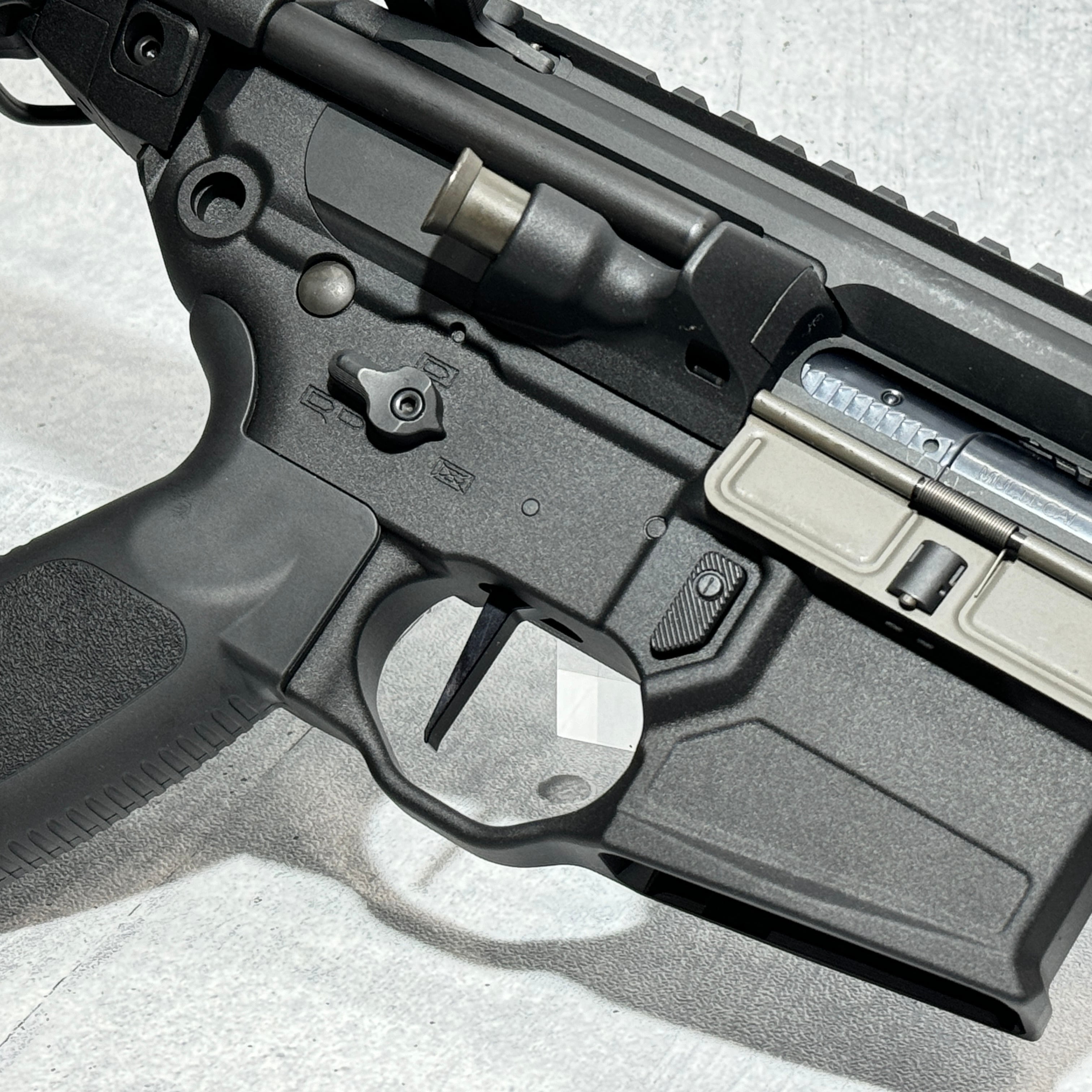 custom】 SIG MCX VIRTUS SBR C/T STOCK 電動ガン BK ASTER SE