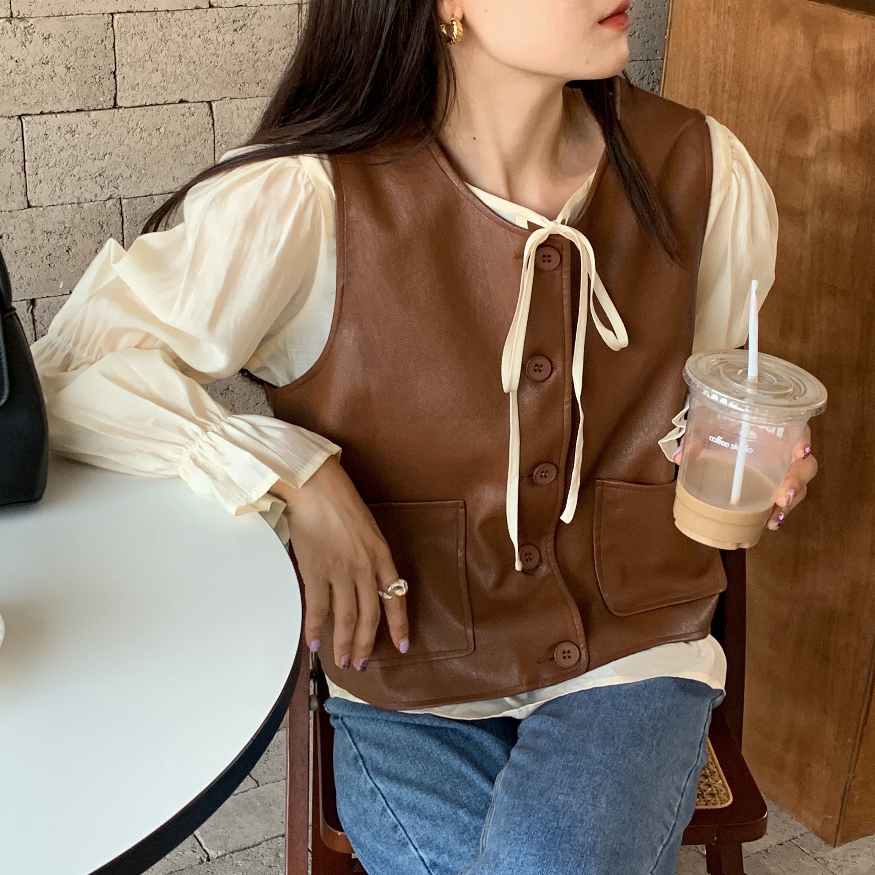 ブラウス スプリングオータムスタンダードスリーブシャツ レザーノースリーブカーディガン レトロ 春物 秋物 ビッグFスモールZ韓国10543091864