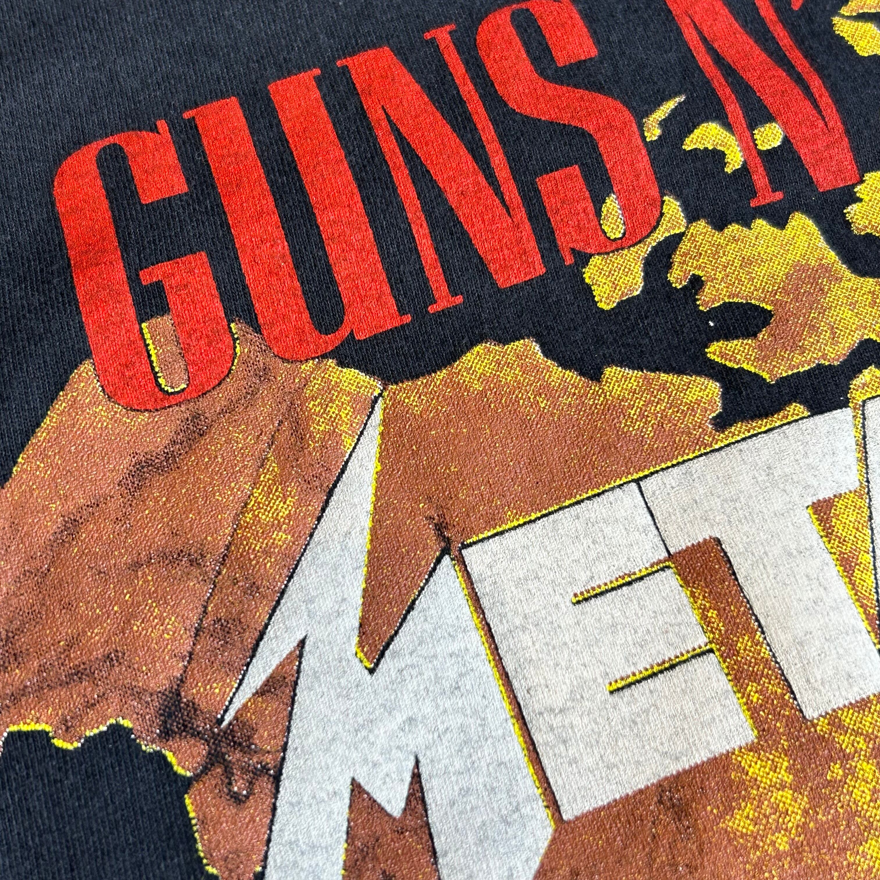 Vintage METALLICA GUNS N' ROSES TOUR 1992 TEE | RECEPTION SNEAKER