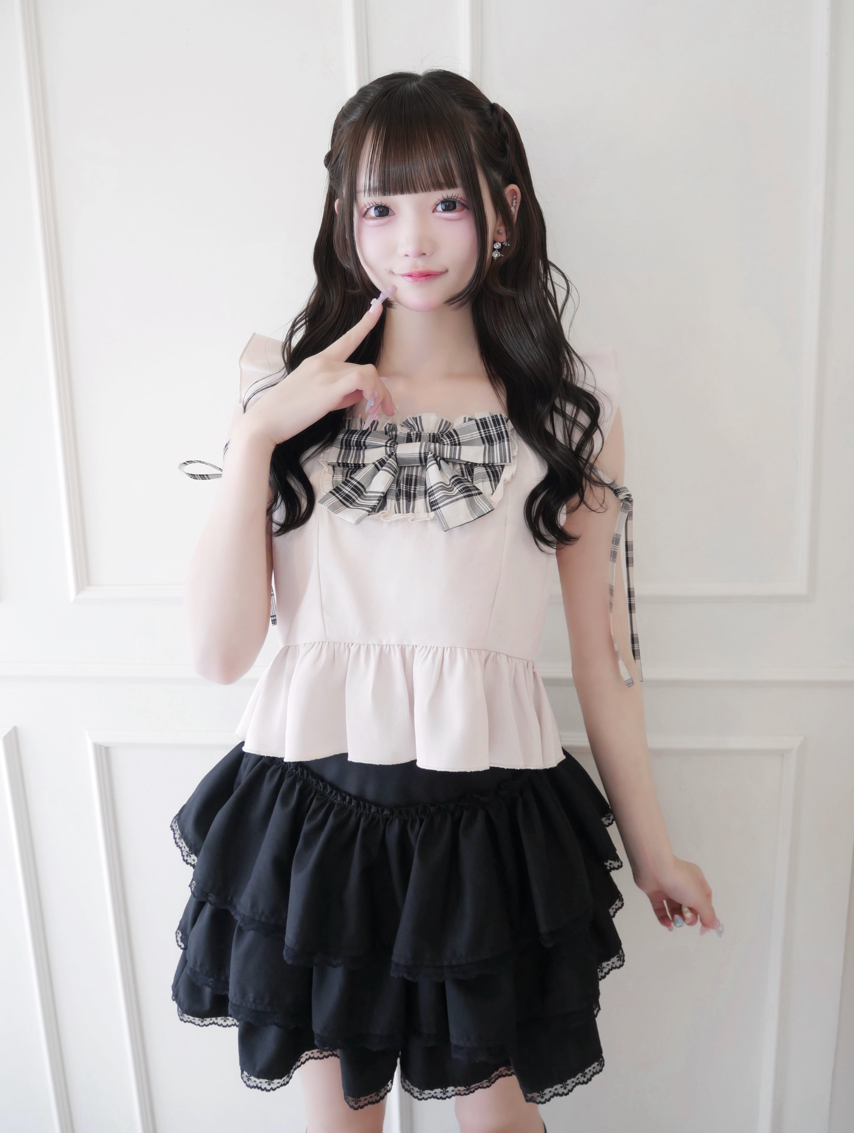 frill ribbon blouse