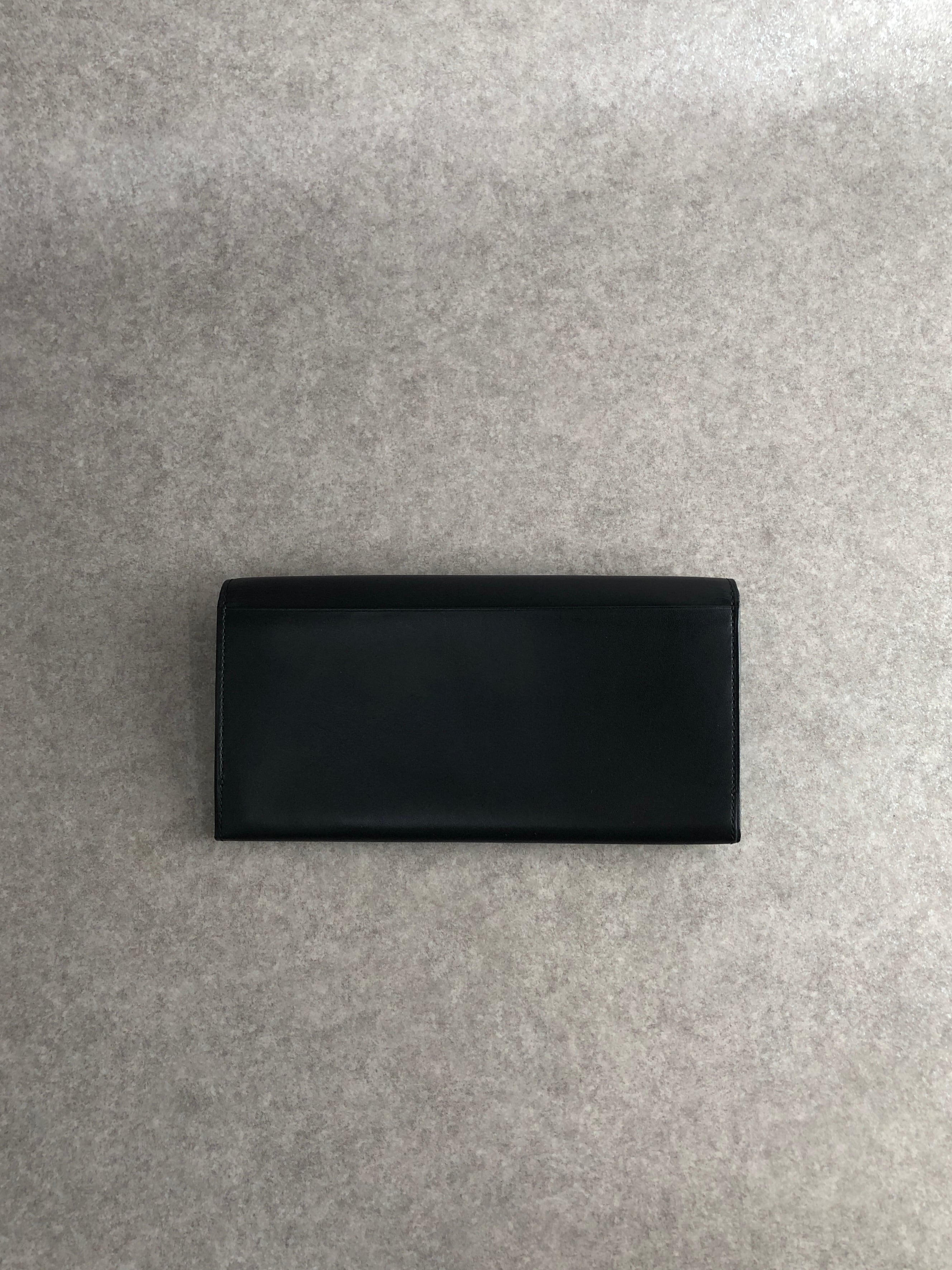 Yves Saint Laurent イヴ・サンローラン 財布 ブラック YSL レザー 長