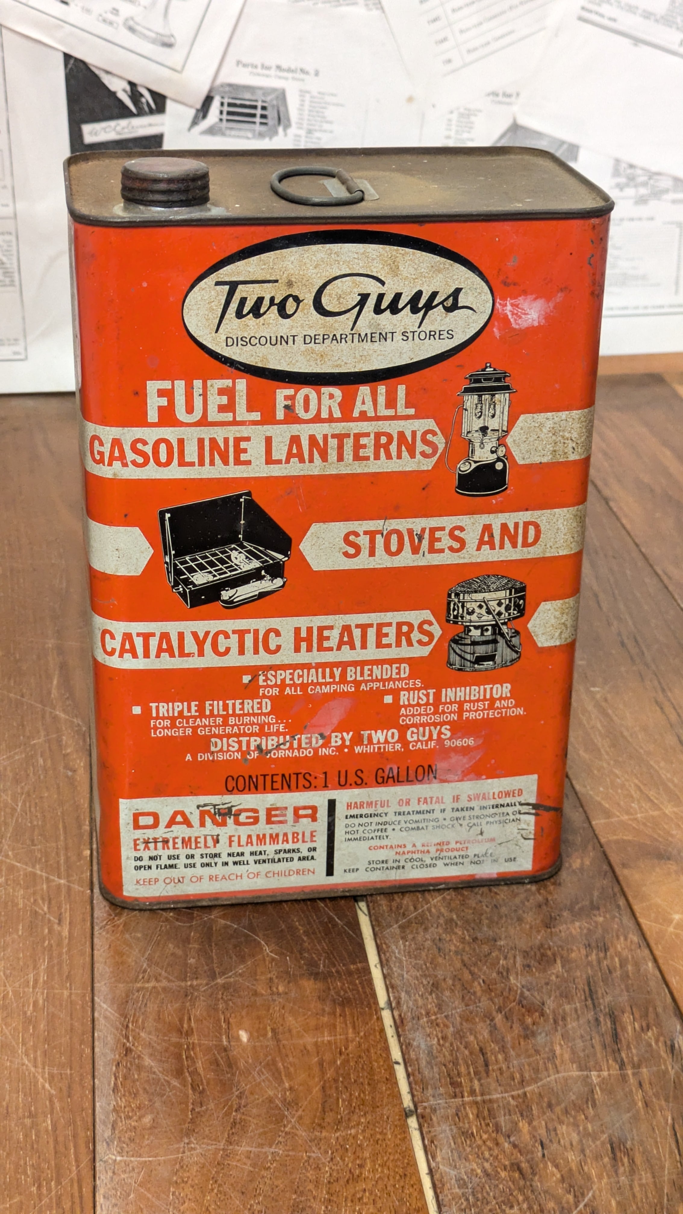 Vintage TwoGuys GasolinCan US 1GAL Antique OilCan ビンテージ 1