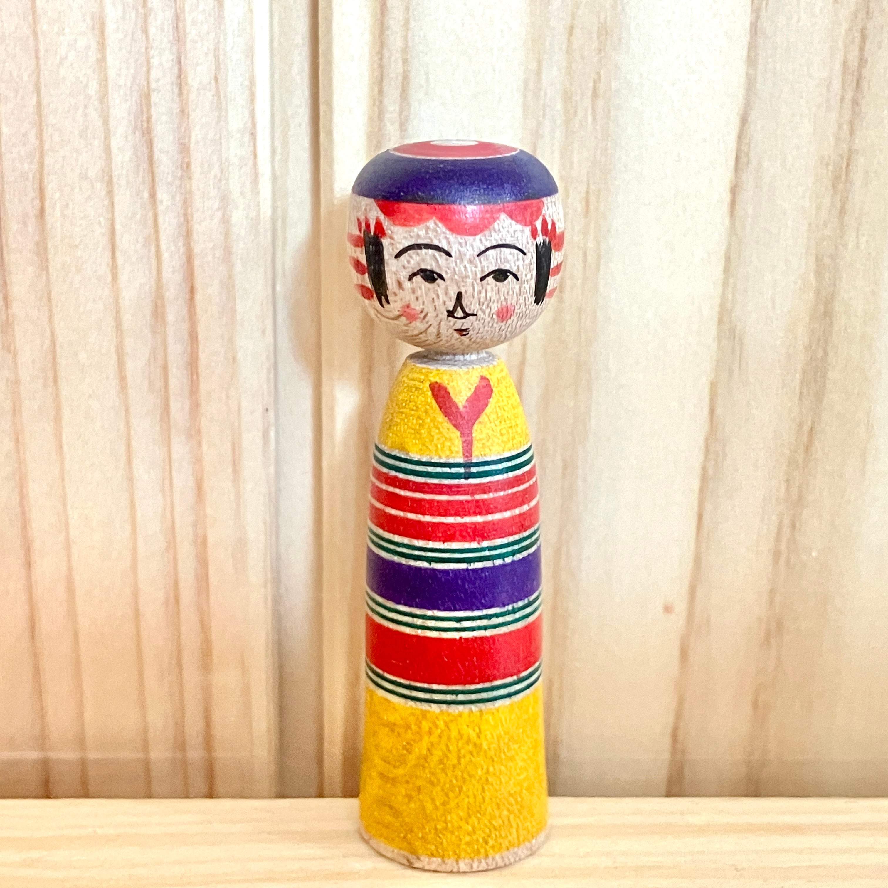 佐藤誠孝工人：弥治郎系】 極小寸 こけし 黄赤紫：1.5寸 4.5cm
