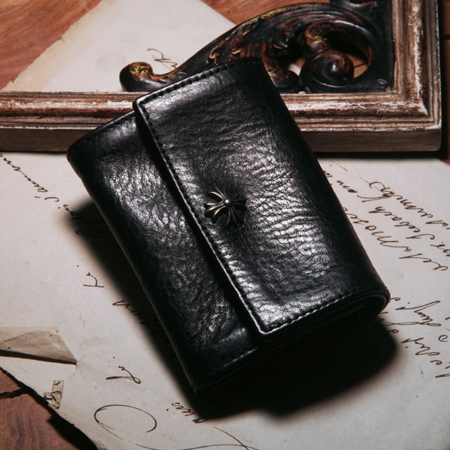 【CHROME HEARTS　クロムハーツ　Wallet　ウォレット　財布　レザー】タイニーウォレットCHプラス【送料無料】 |  クロムハーツ、ガボールなどシルバー＆レザーセレクトショップCHRONO powered by BASE