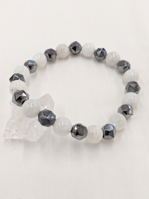 テラヘルツカット ✕ ブルームーンストーン 8mm ブレスレット