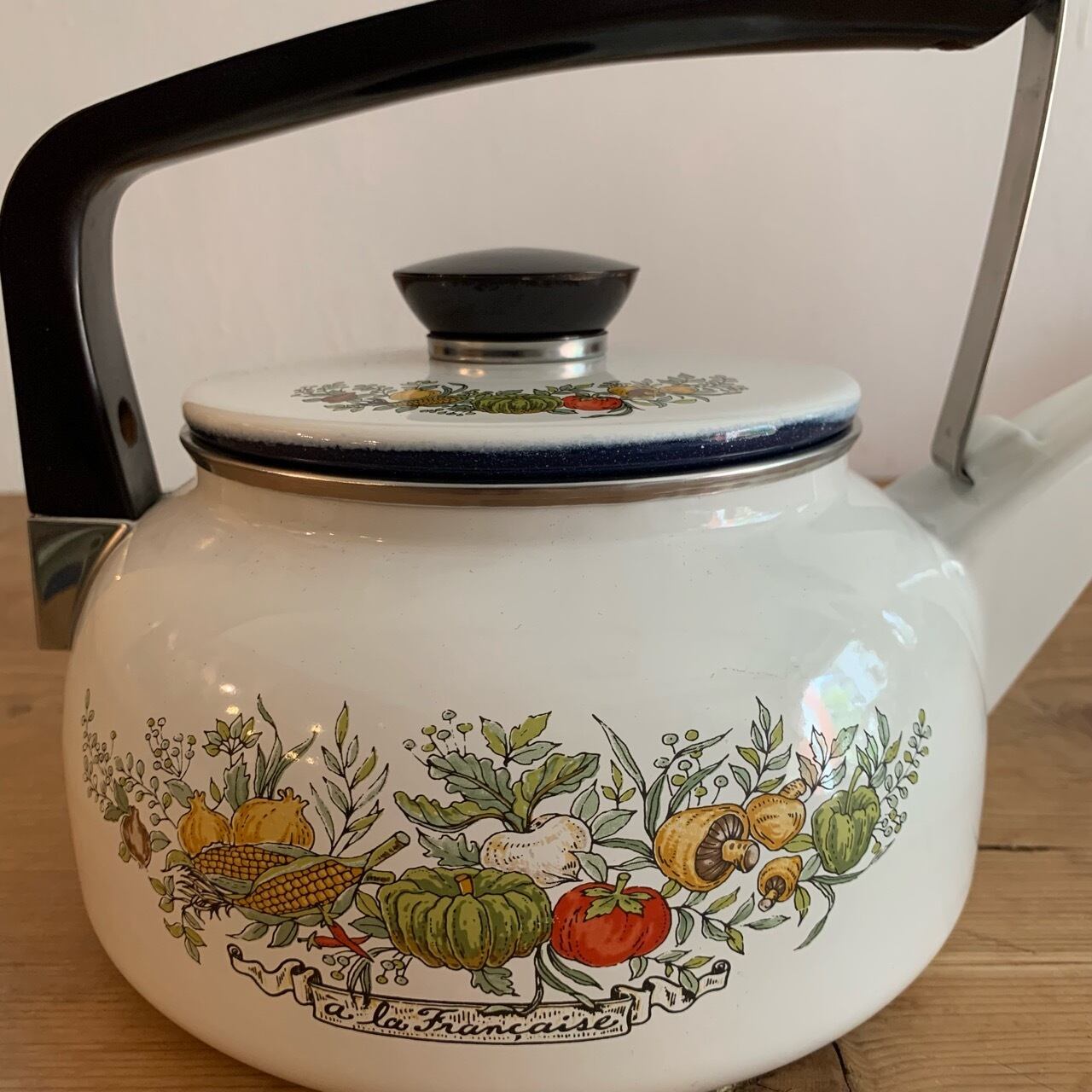 【値下げ】【未使用】昭和　レトロ　マルビシ　ホーロー　ケトル　やかん　薔薇柄 m49399075571_1.jpg?1715605935