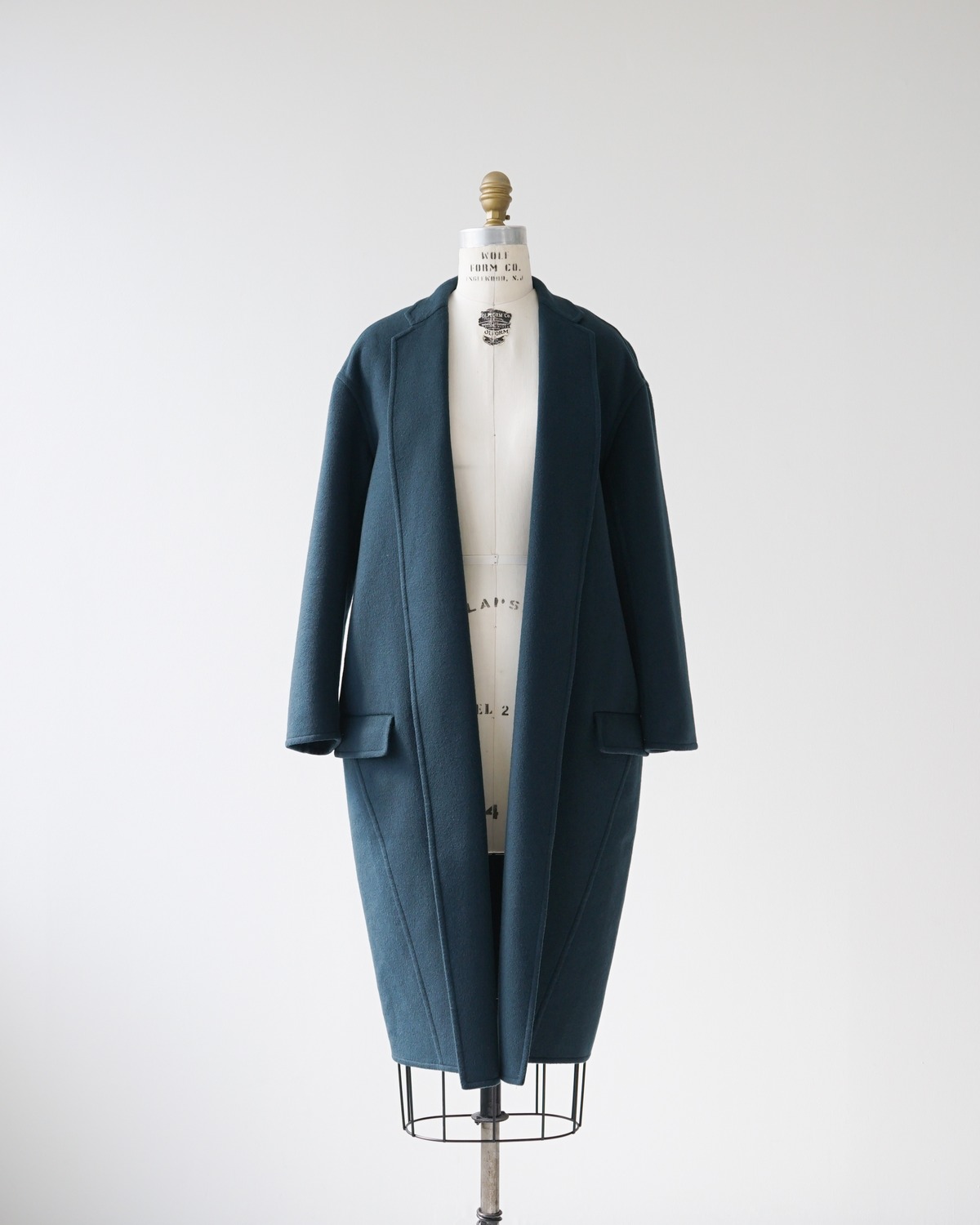 CÉLINE by phoebe philo〉Egg Crombie Coat | Re:STATION STORE