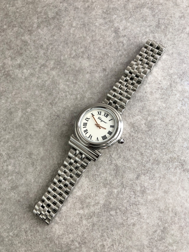 Salvatore Ferragamo サルヴァトーレ フェラガモ 腕時計 シルバー ローマ文字 ステンレススチール クォーツ SFMV00322 vintage ヴィンテージ オールド pdubvx