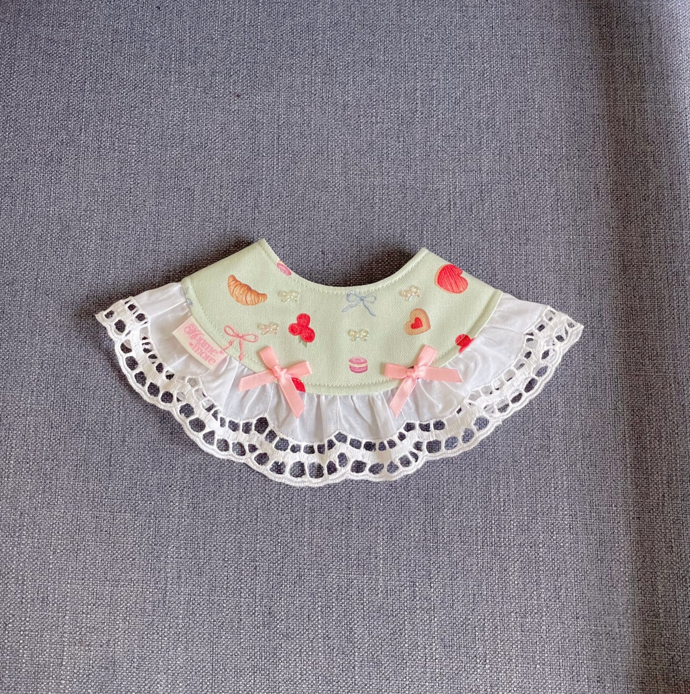 予約【hugmemore】Marais Cape (mint)