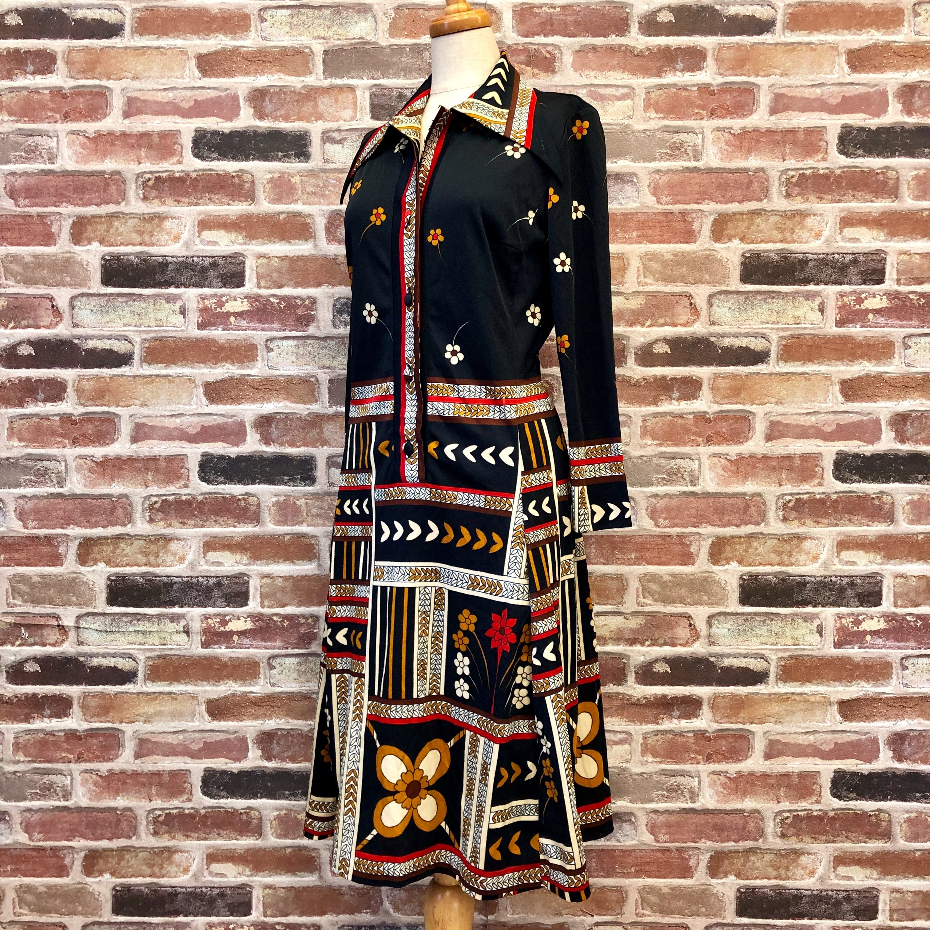 MADE IN FLANCE Pattern Black One-piece