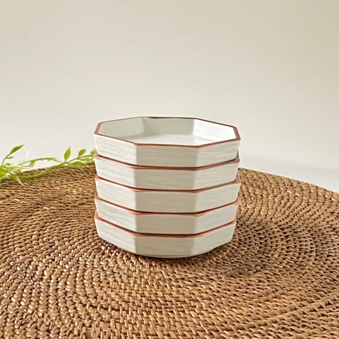 四角皿(小)♡オーダー受け付け中 ノベルティでも物販でも大人気 オリジナル豆皿・スクエア小皿