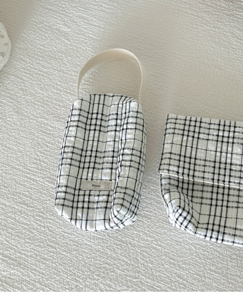 〈即納/在庫限り〉 EYOU / ソフトデイズお散歩ポーチ-ブラックチェック