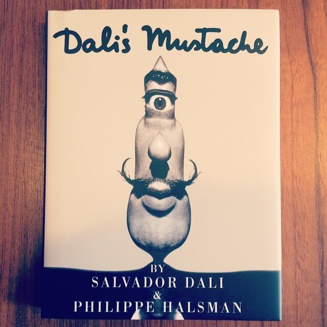 写真集「Dali's Mustache／Philippe Halsman」 - 画像1