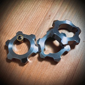 DELTΔ BMX TITANIUM HANGER YOKE