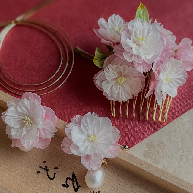 満ちる桜〜　八重桜の髪飾り・ブローチ