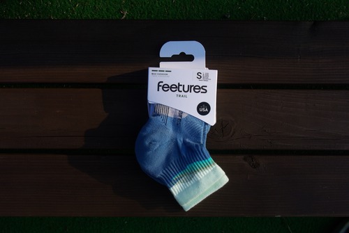 feetures（フィーチャーズ）  Trail Max Cushion Quarter　Tectonic Blue
