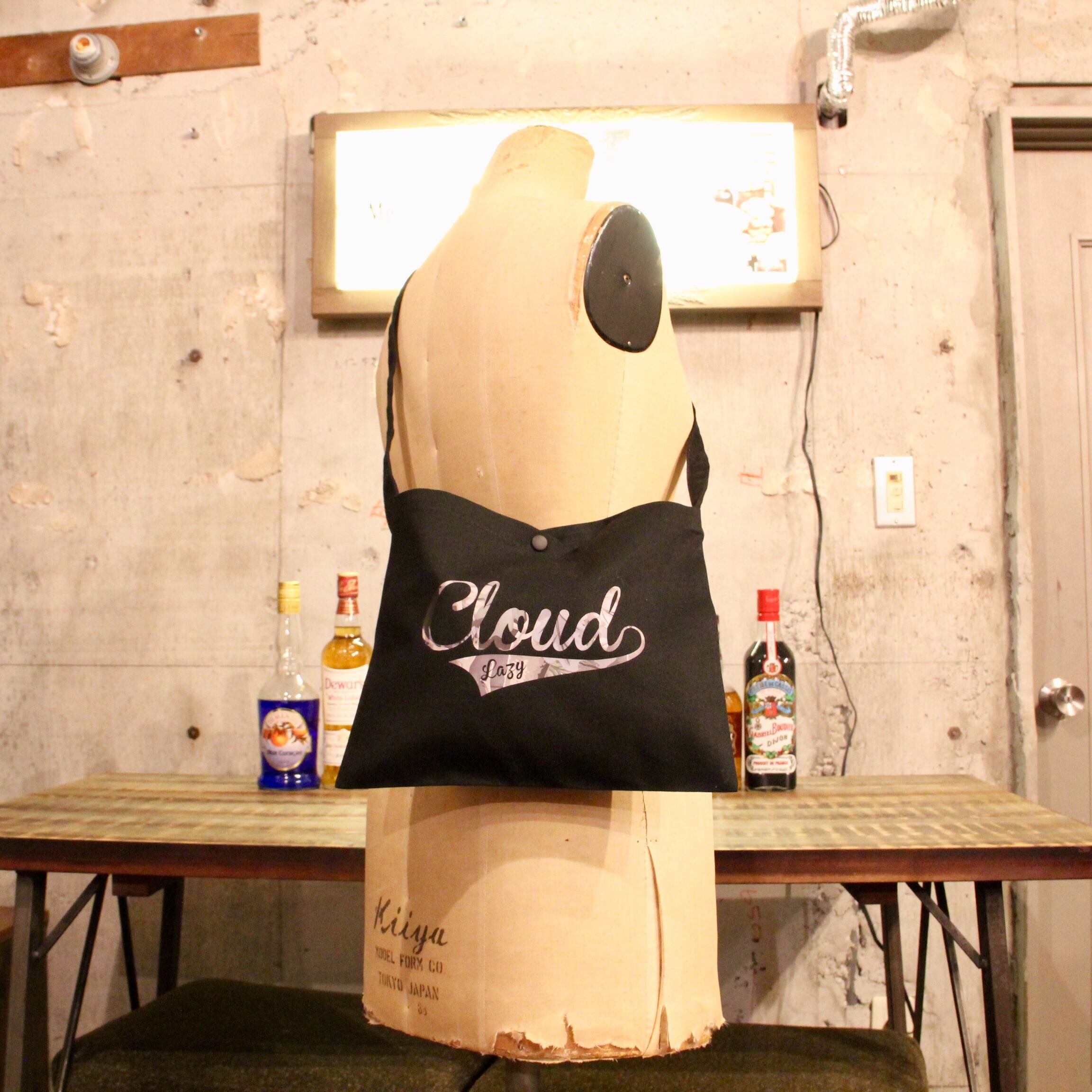 キャンバスサコッシュ ブラック リアルカモプリント