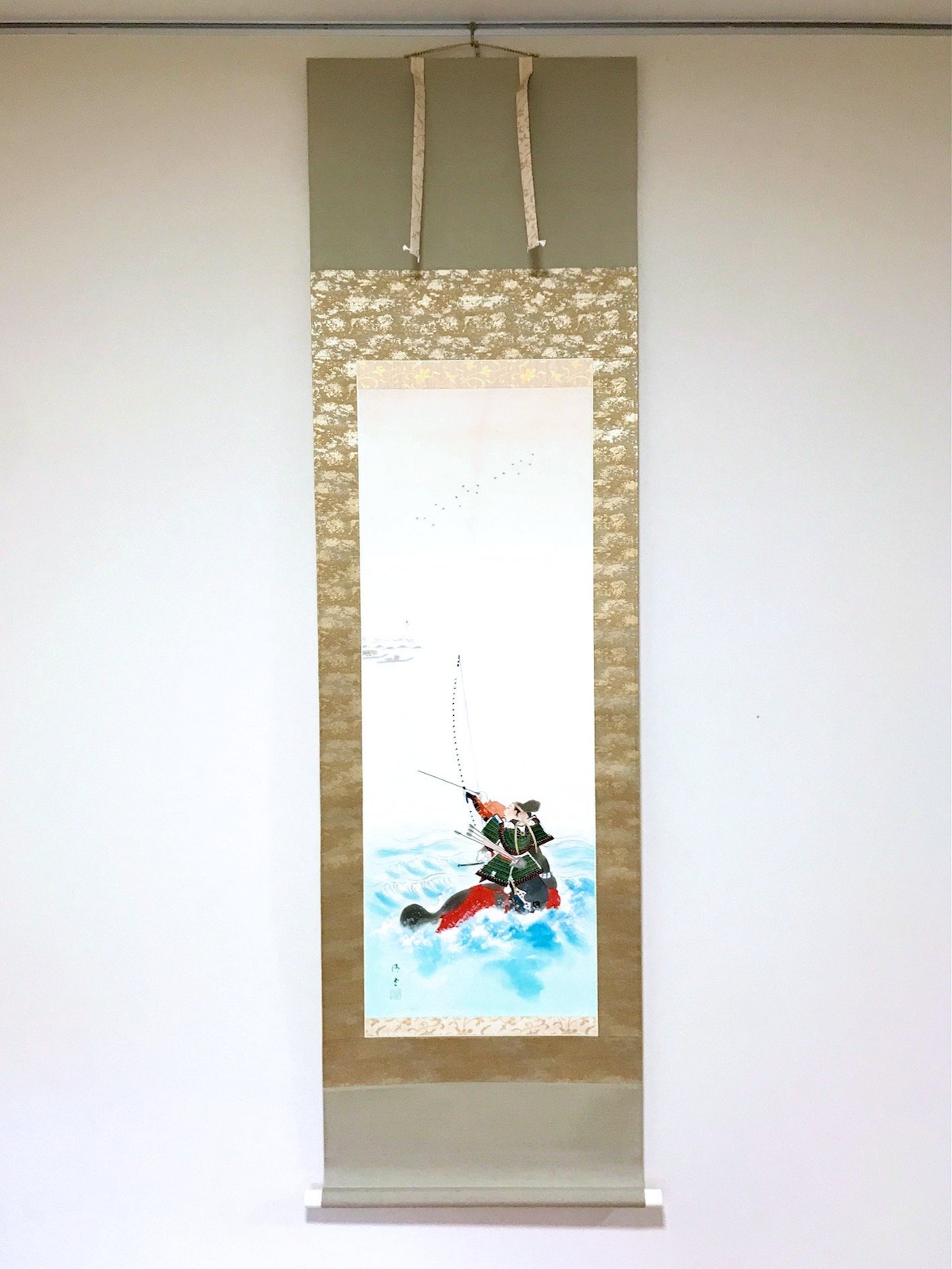 新井清堂「武者(那須与一)」掛軸（尺五立） | 吉村唐木店 WEBSHOP