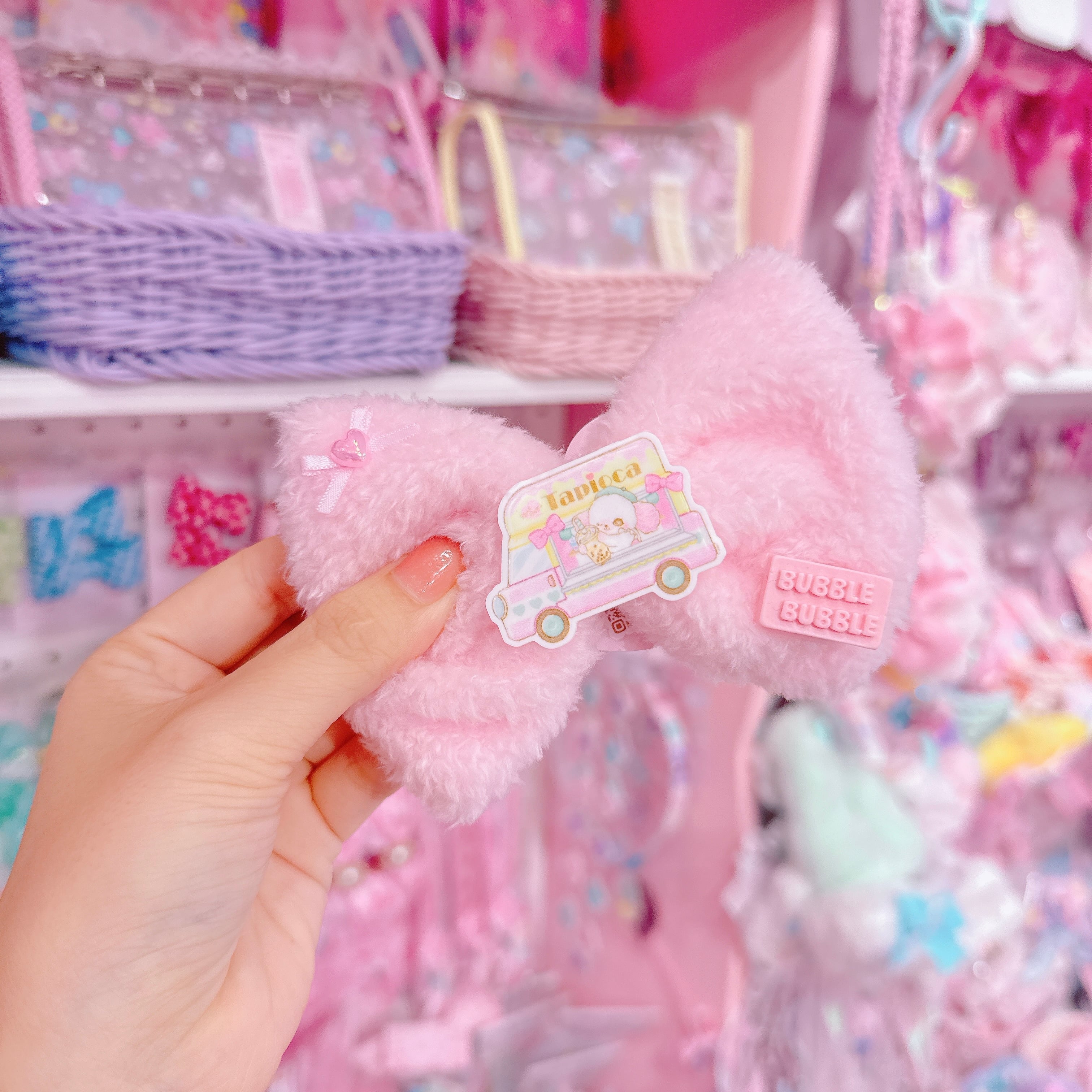 【H2】62-14ファーヘアクリップ