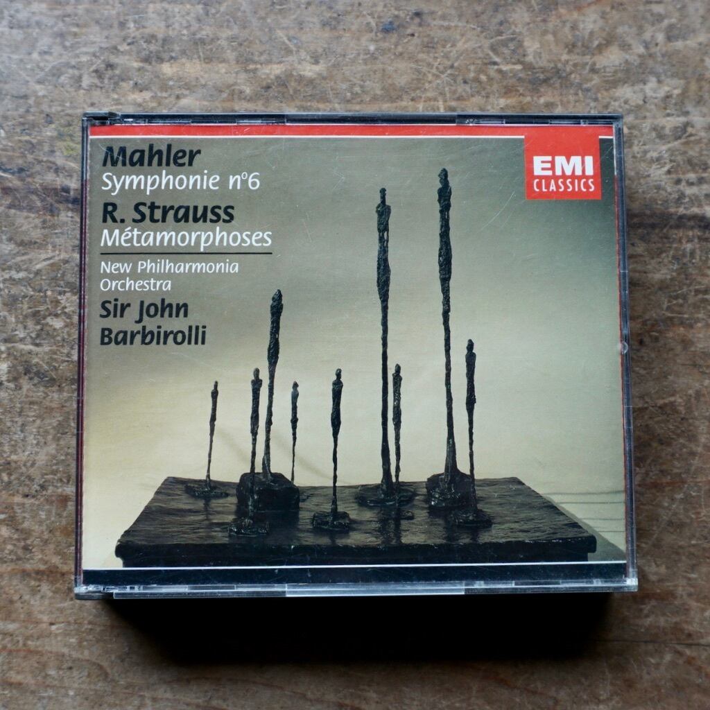 【CD輸入盤　中古】2CD ジャコメティのジャケット　マーラー・シュトラウス　Mahler*, R. Strauss*, New Philharmonia Orchestra, Sir John Barbirolli ‎– Symphonie No. 6 / Métamorphoses [310194634]