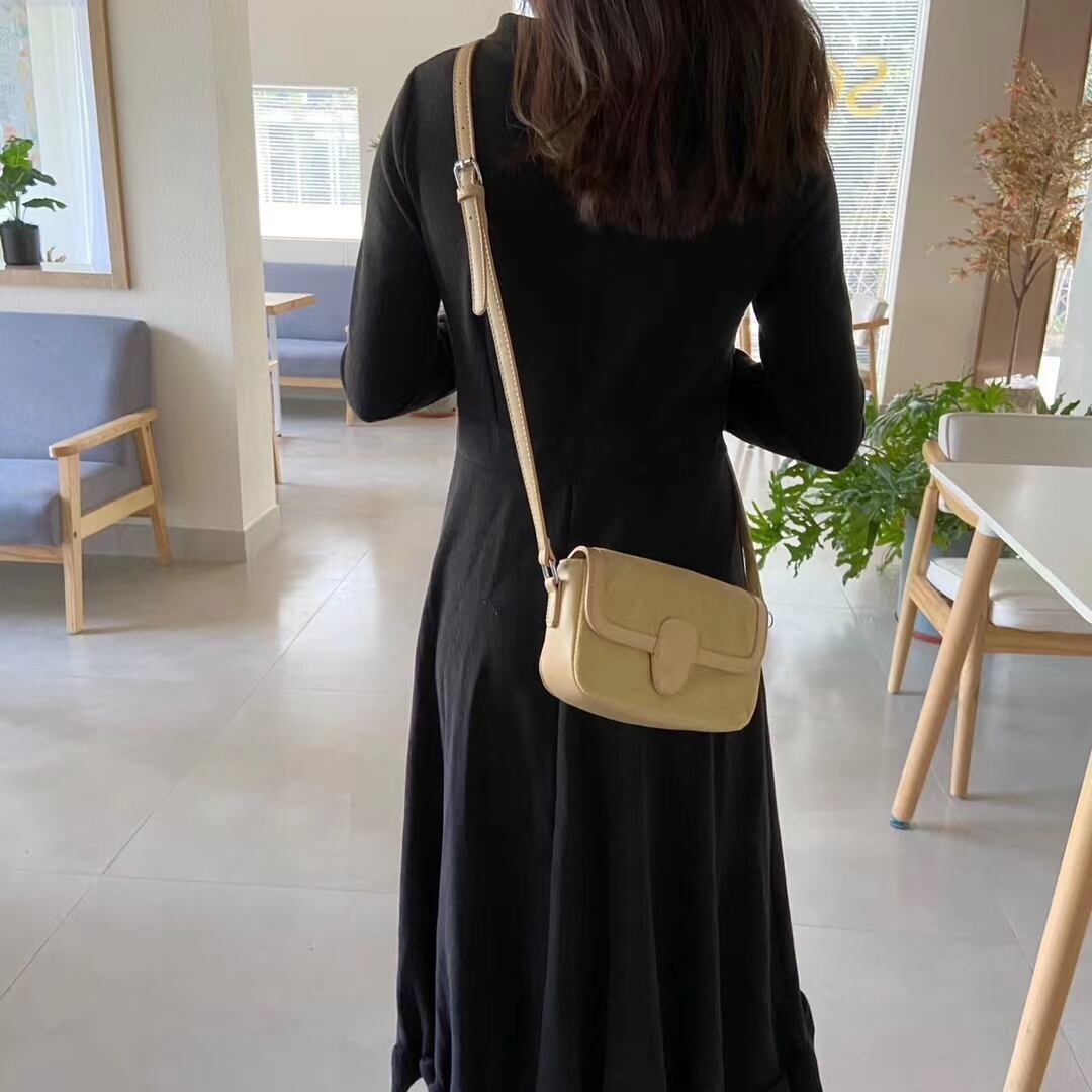 フラップショルダー ミニバッグ　AS119-8025