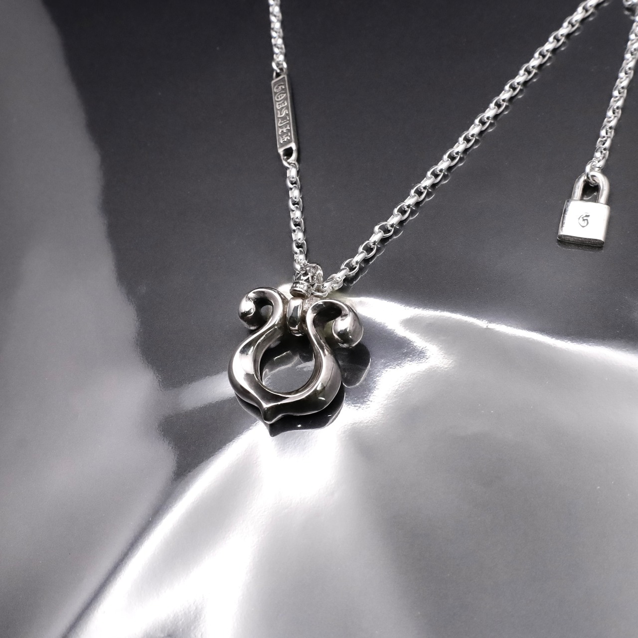 RHYTHMIC HORSESHOE LARGE NECKLACE #1 with GODSIZE® I.D. TAG / リズミックホースシューラージ#1ネックレス ゴッドサイズ® I.D.タグ