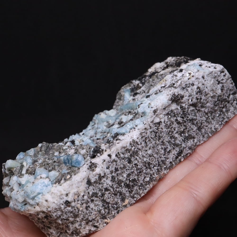 自主採掘！アクアマリン カリフォルニア産 213,6g 原石 AQ184 鉱物
