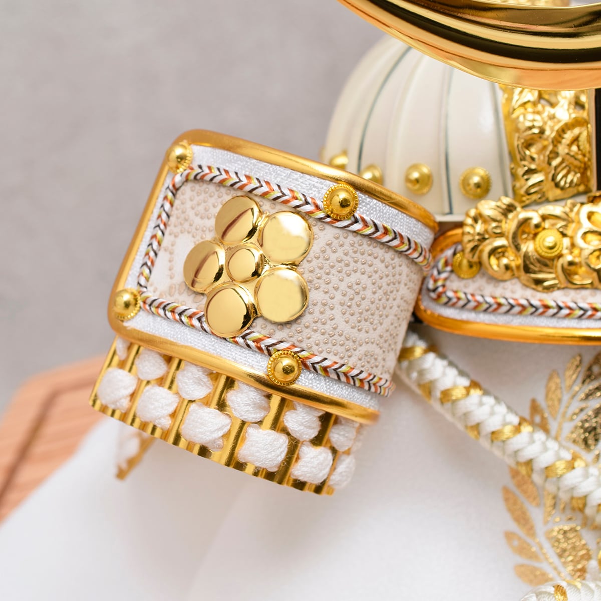 兜飾り【禅】Zen｜伊達政宗公之兜｜アクリルケース入り｜おしゃれ