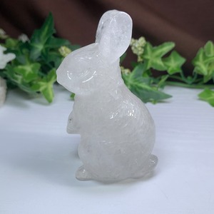 1.可愛い水晶うさぎさん