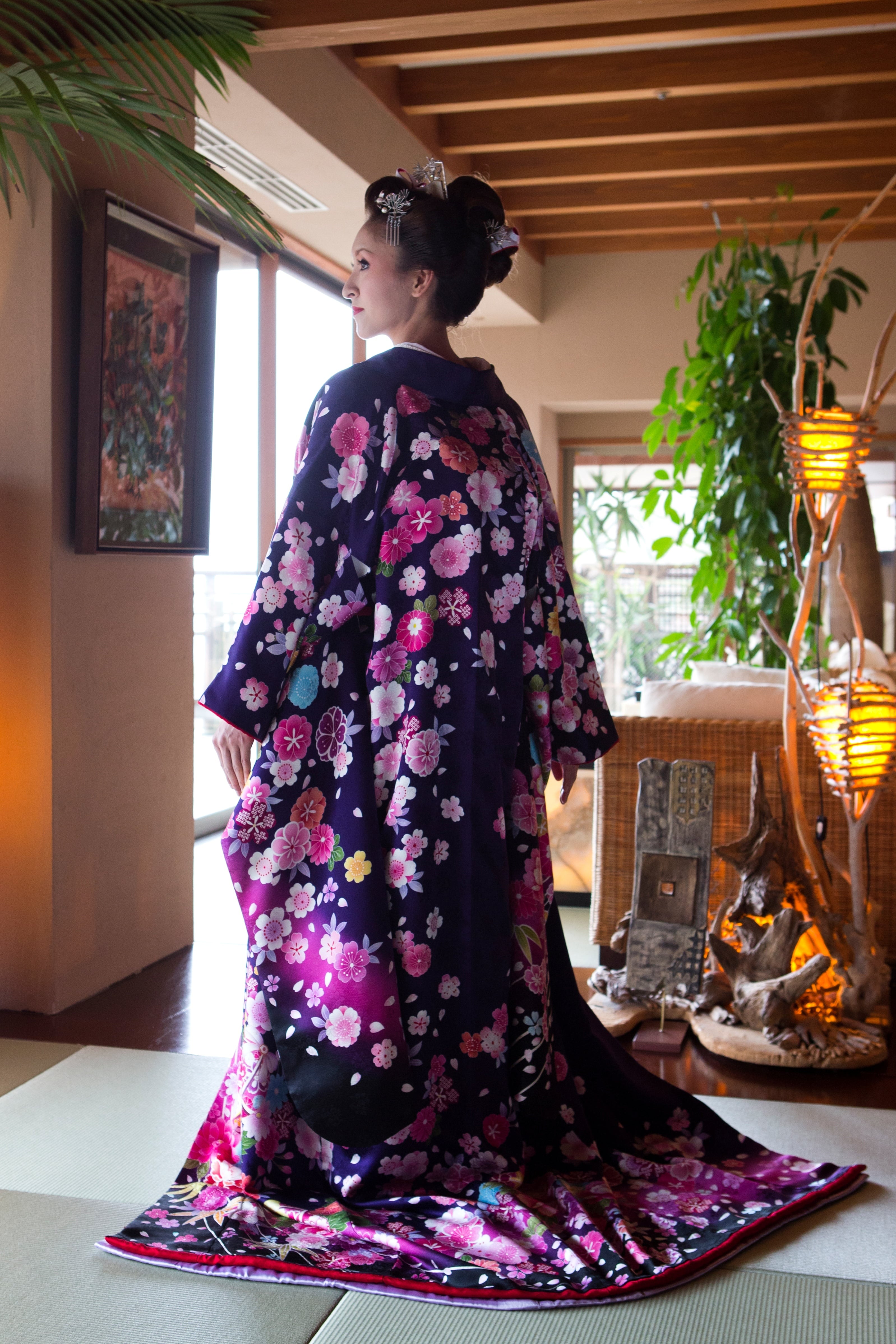 粋な紫色の花柄色打掛 c1c332bdeeb5ab17ba02f8897f9407