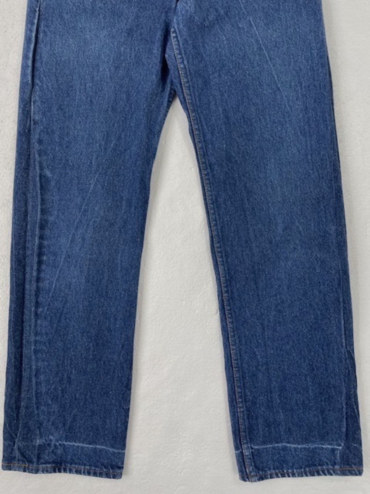 M-240 リーバイス Levis701 古着 1985年 米国製刻印553  W 74cm(ぐるり） 股下 75cm
