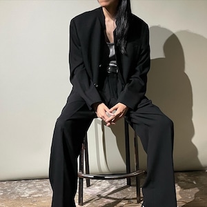 -ISSEY MIYAKE- black color drape silhouette fly-front set up