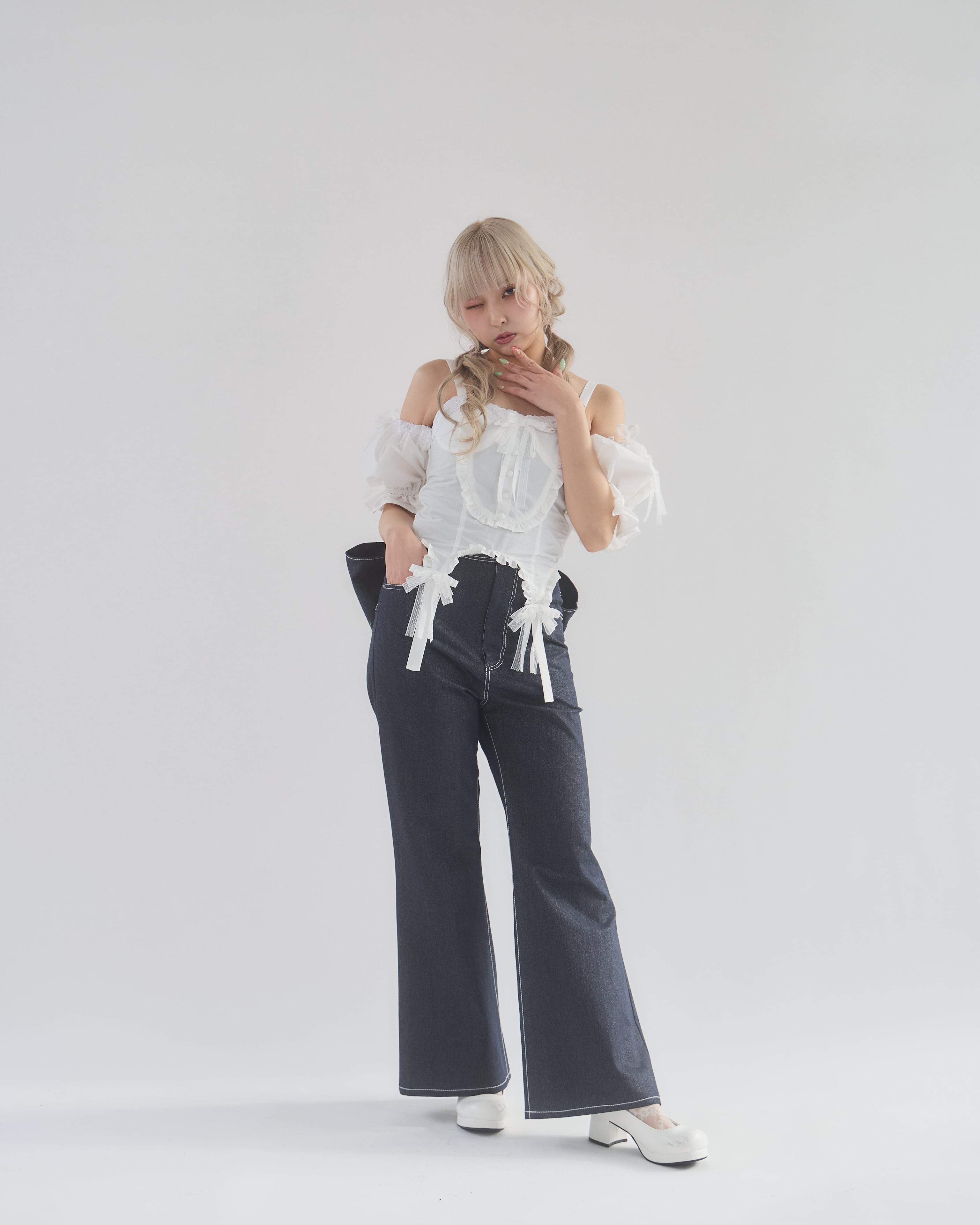 Starry⭐︎バックリボンラメデニムパンツ | lilLilly official webstore