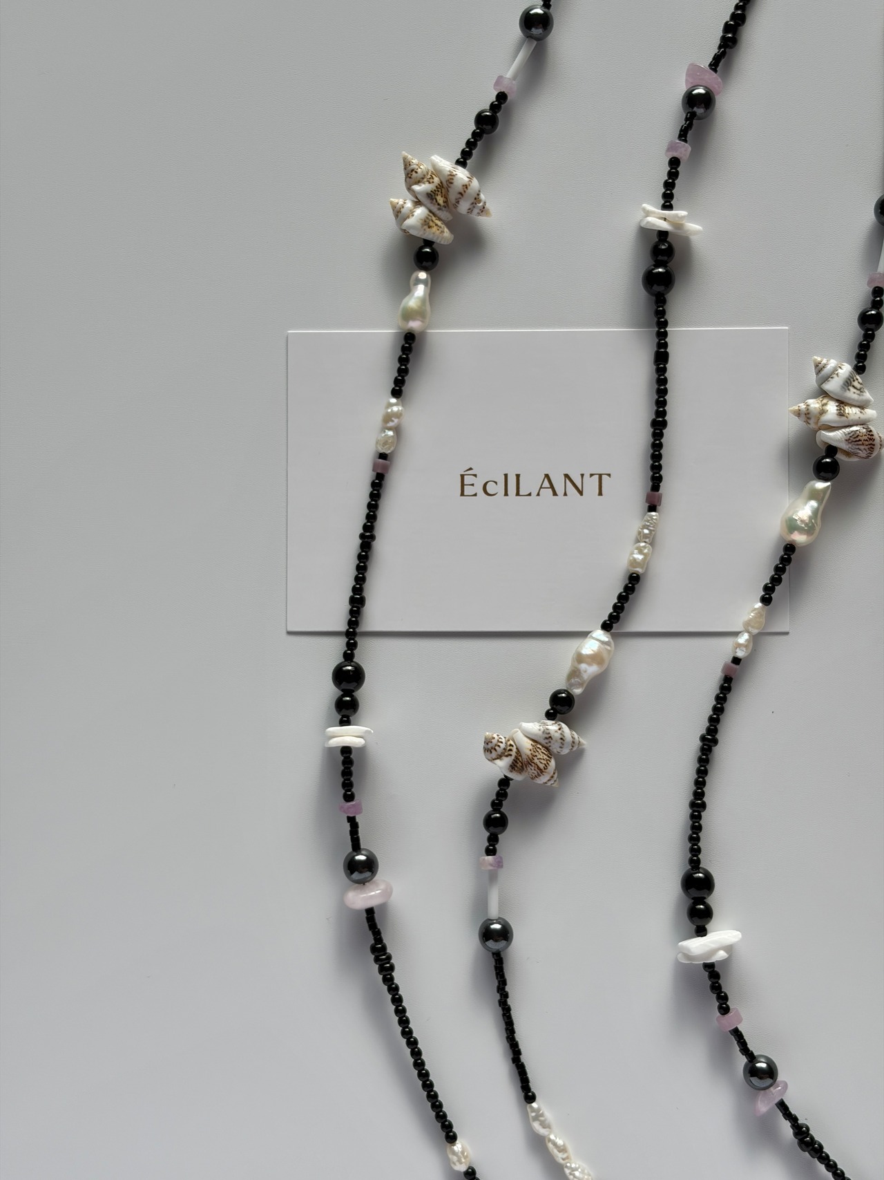 Black×Shell beads necklace［BZN45］