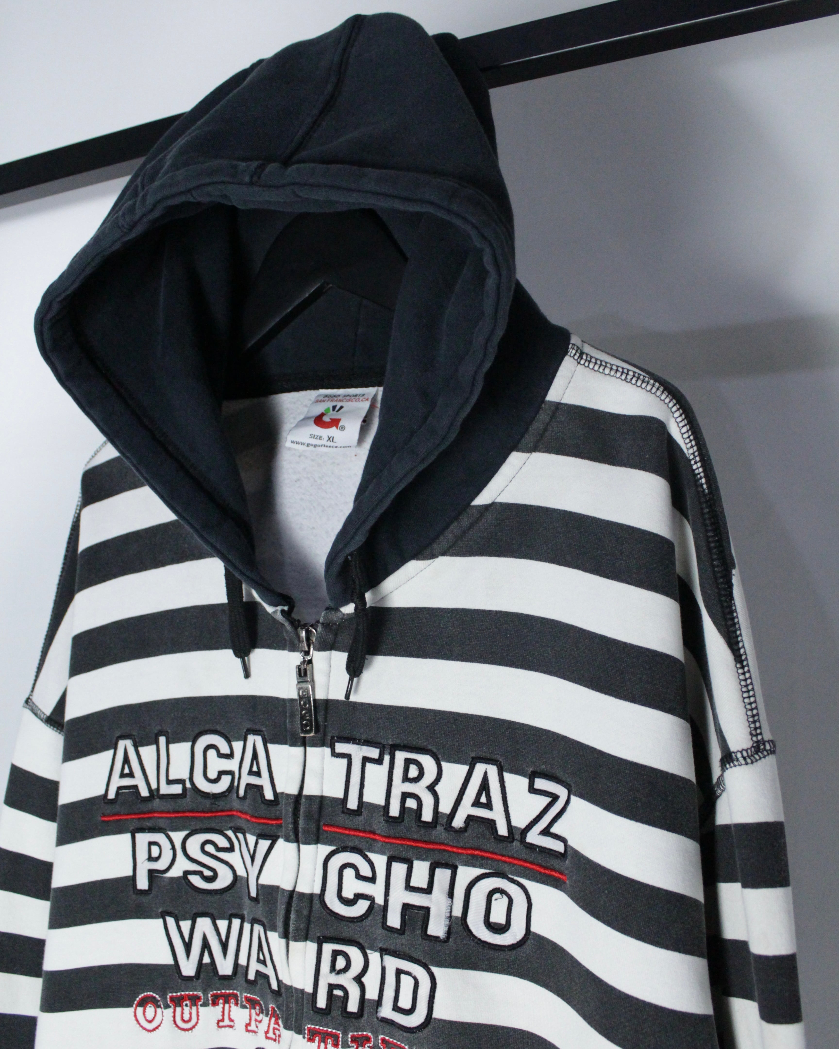 Caka BLACK】“San Francisco Alcatraz Psycho Ward”Zip Up Hoodie