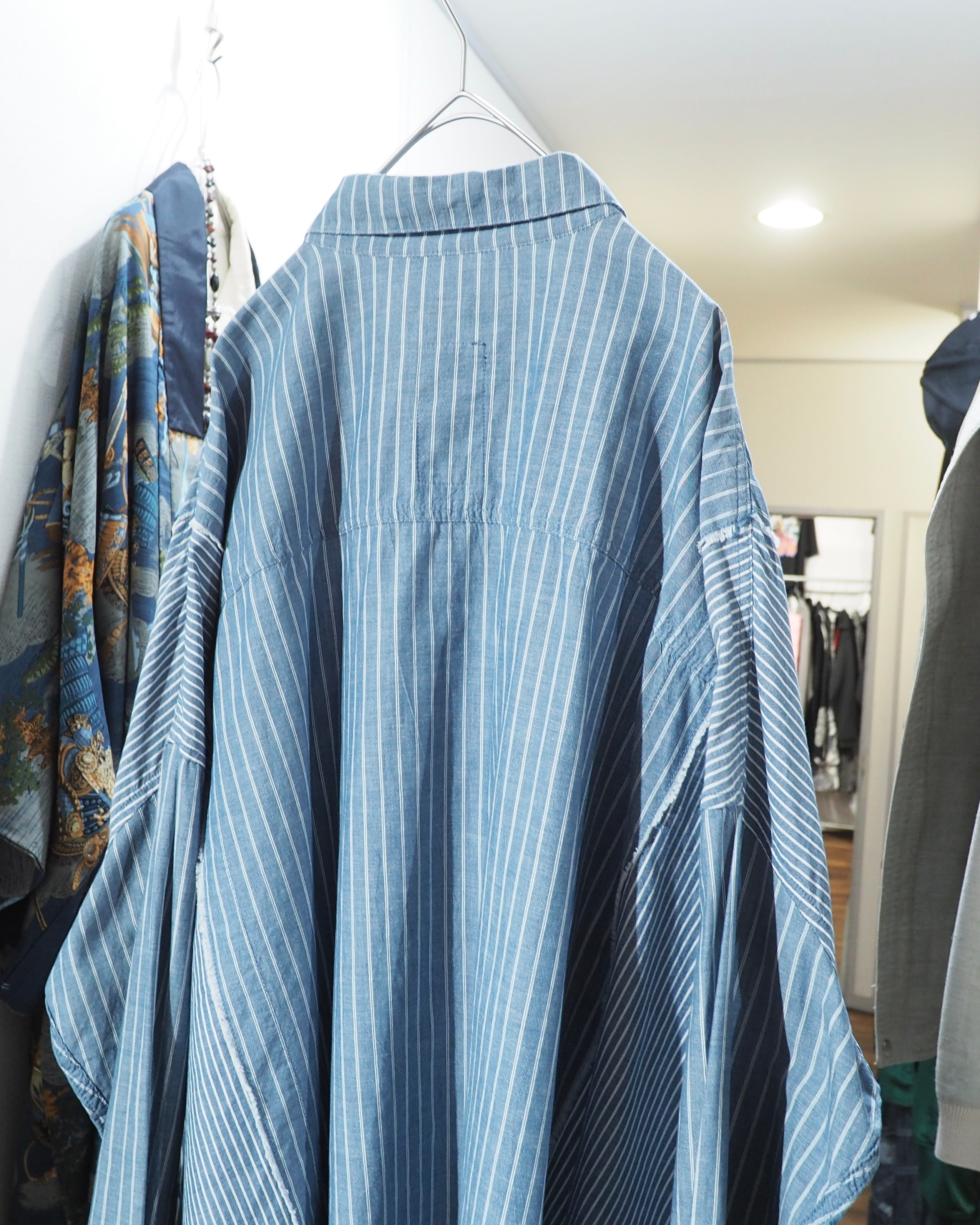 ” Advantage cycle × JIEDA - 再構築 ” Over silhouette Stripe switching shirt