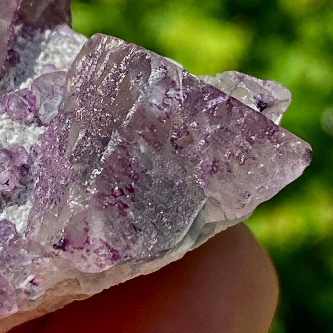 フローライト共生キャンドルクォーツの原石標本 Candle Quartz Rough