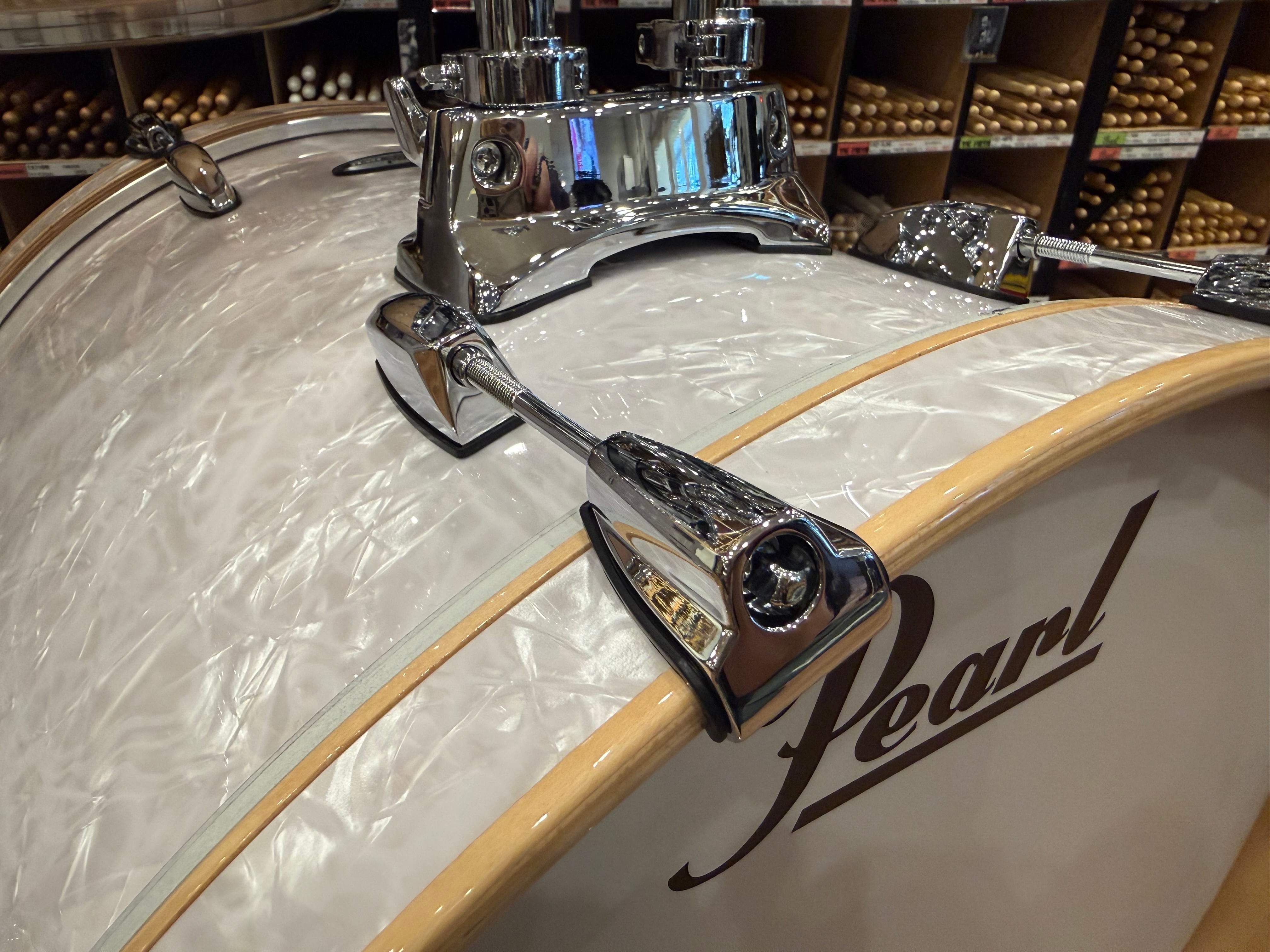 Pearl PROFESSIONAL SERIES DRUM SET 22 10 12 16 PMX924BEDP/C
