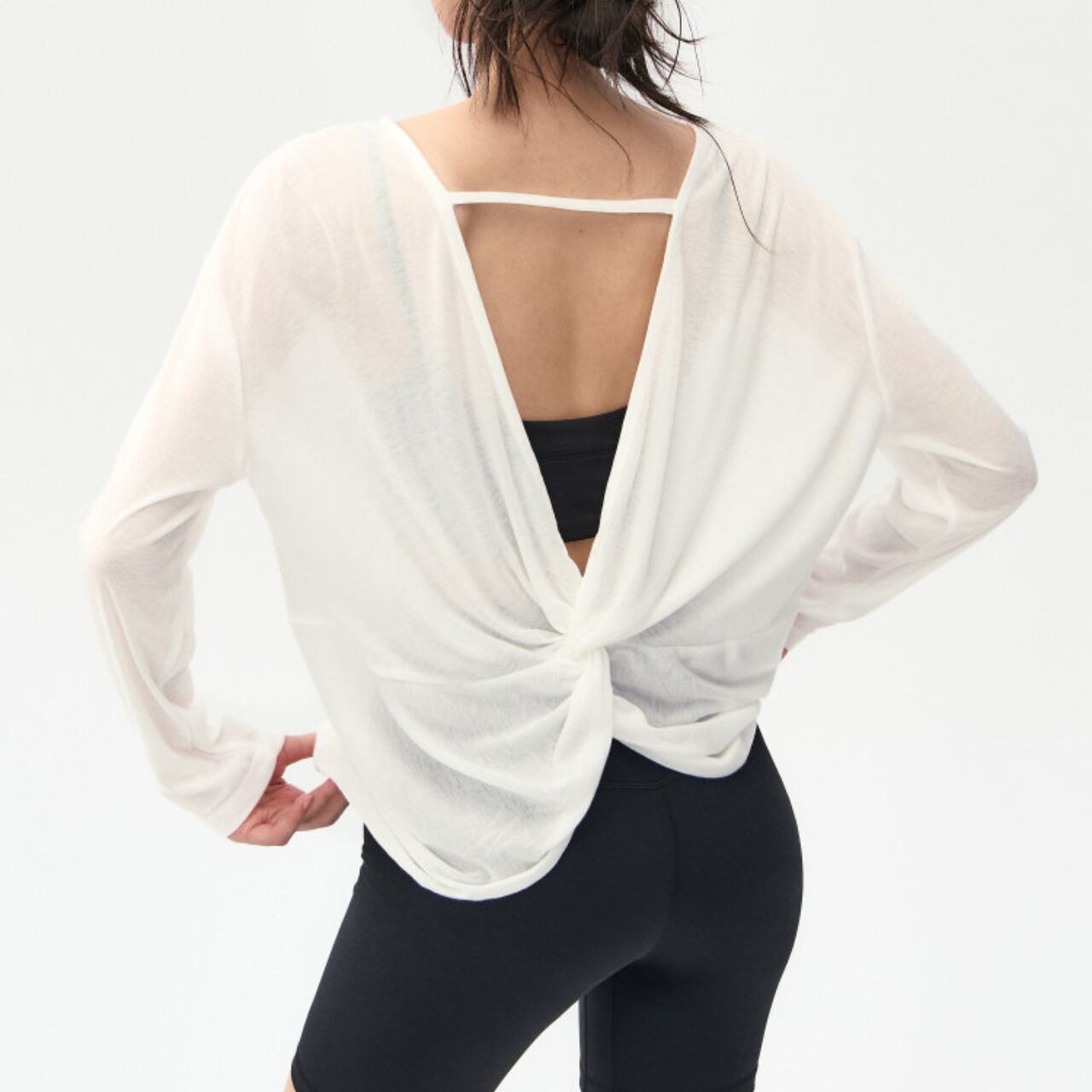 Twist Back Long Sleeve Top BM0095