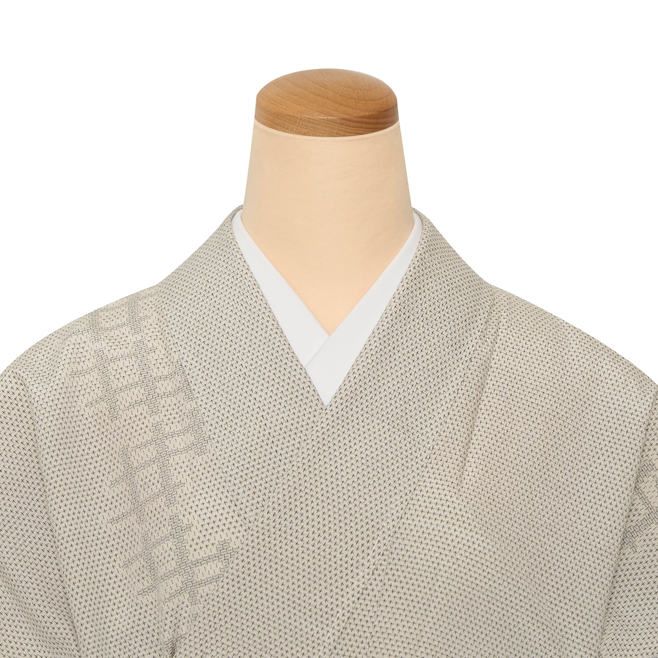 荒砥工房 あらと織 白たかお召 片寄井桁絣単衣着物【お仕立て上がり