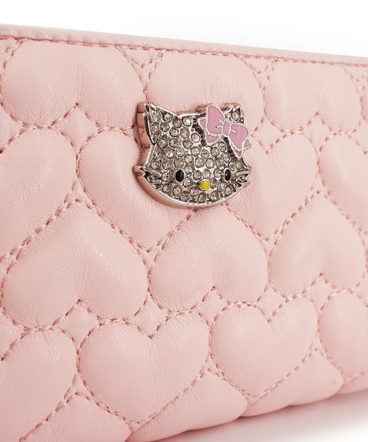 charmmykitty : ROUND FASTENER LONG WALLET CY-W401