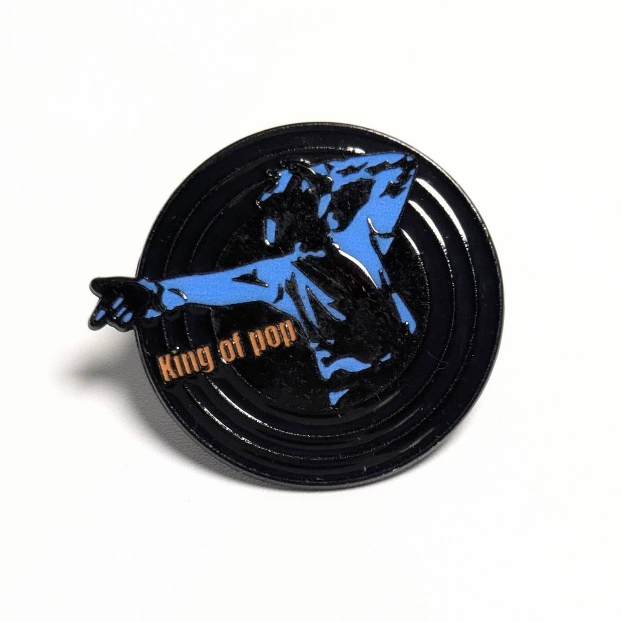 送料無料！ ★ピンズ PINS★ピンバッジ 【  マイケルジャクソン（Michael Jackson) 】“ king of pop” 〚アメリカン雑貨 アメトイ〛